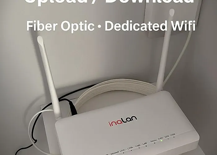 Yannis - Stylish With High-speed Wi-fi Lejlighed