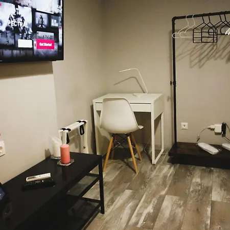 Apartment Yannis - Stylish With High-speed Wi-fi