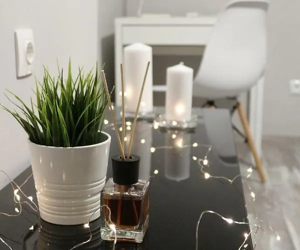 Yannis - Stylish With High-speed Wi-fi Apartment